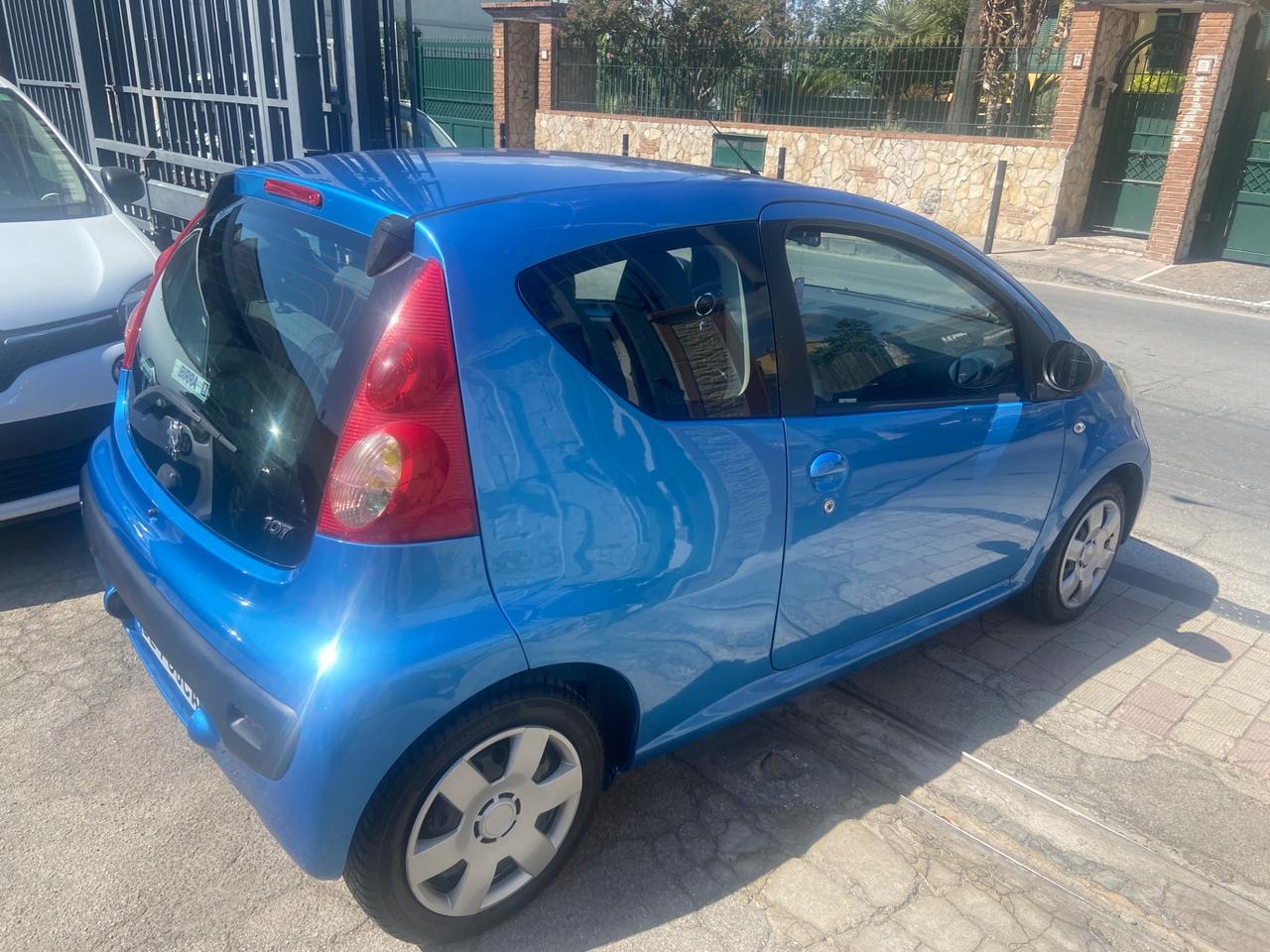 Peugeot 107 1.0 68CV 3p. Desir