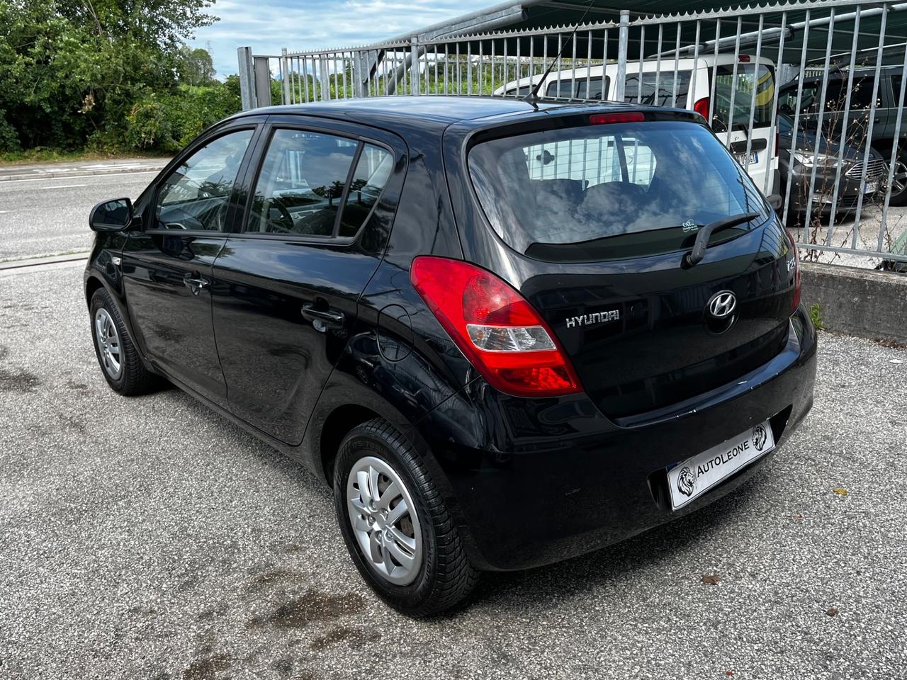 Hyundai i20 1.2 5p. Comfort FRIZIONE NUOVA - OK NEOPATENTATI