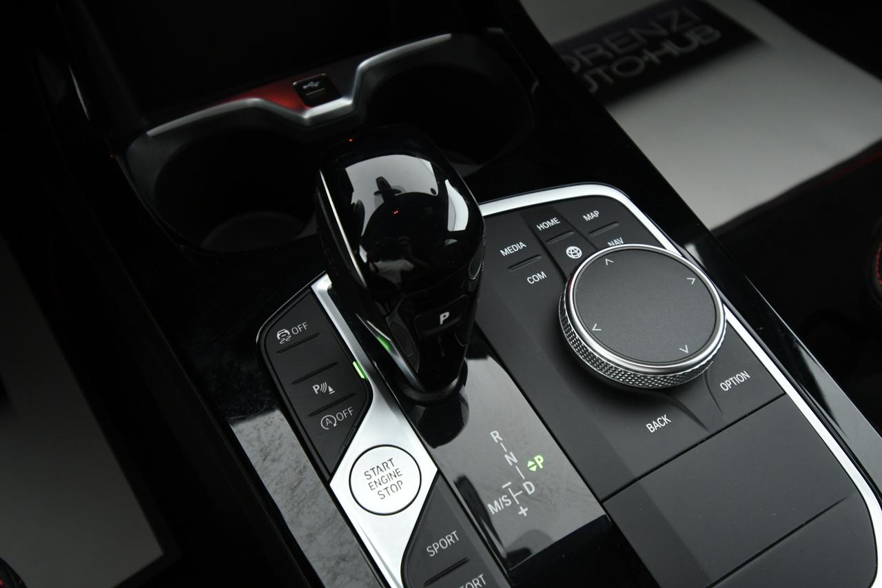 BMW 128ti auto CAMERA+LED+APP CONNECT