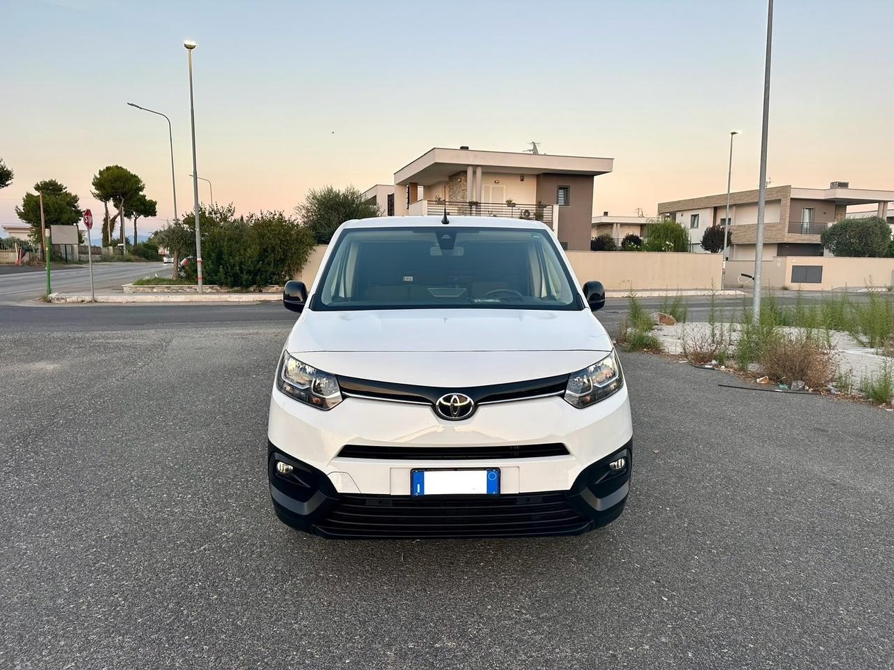 Toyota Proace City Verso 1.5D 100 CV S&S Short D Lounge