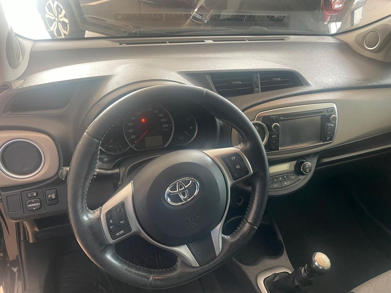 Toyota Yaris 1.4 D-4D DPF 5 porte