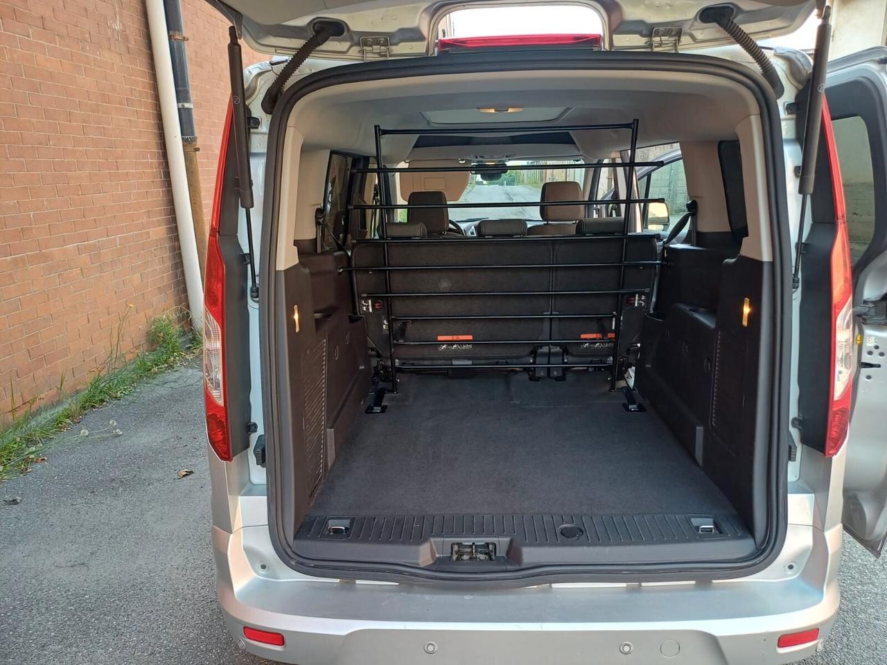 Ford Tourneo Connect Tourneo Connect7 1.5 TDCi 120 CV Titanium