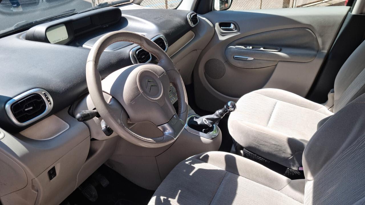 Citroen C3 Picasso 1.6 adatta NEOPATENTATI