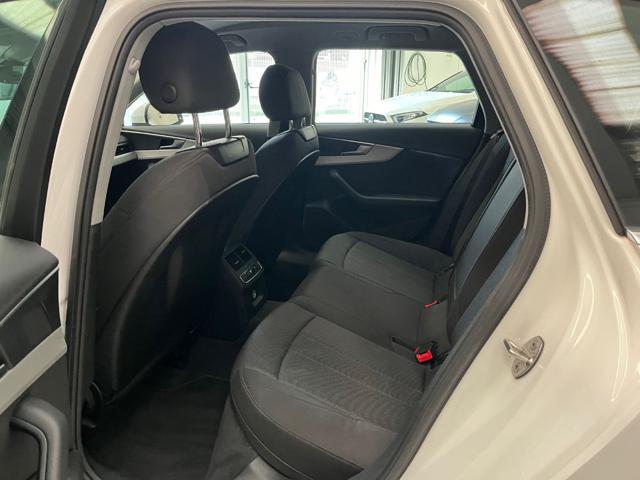 AUDI A4 Avant 30 TDI/136 CV S tronic Business Advanced