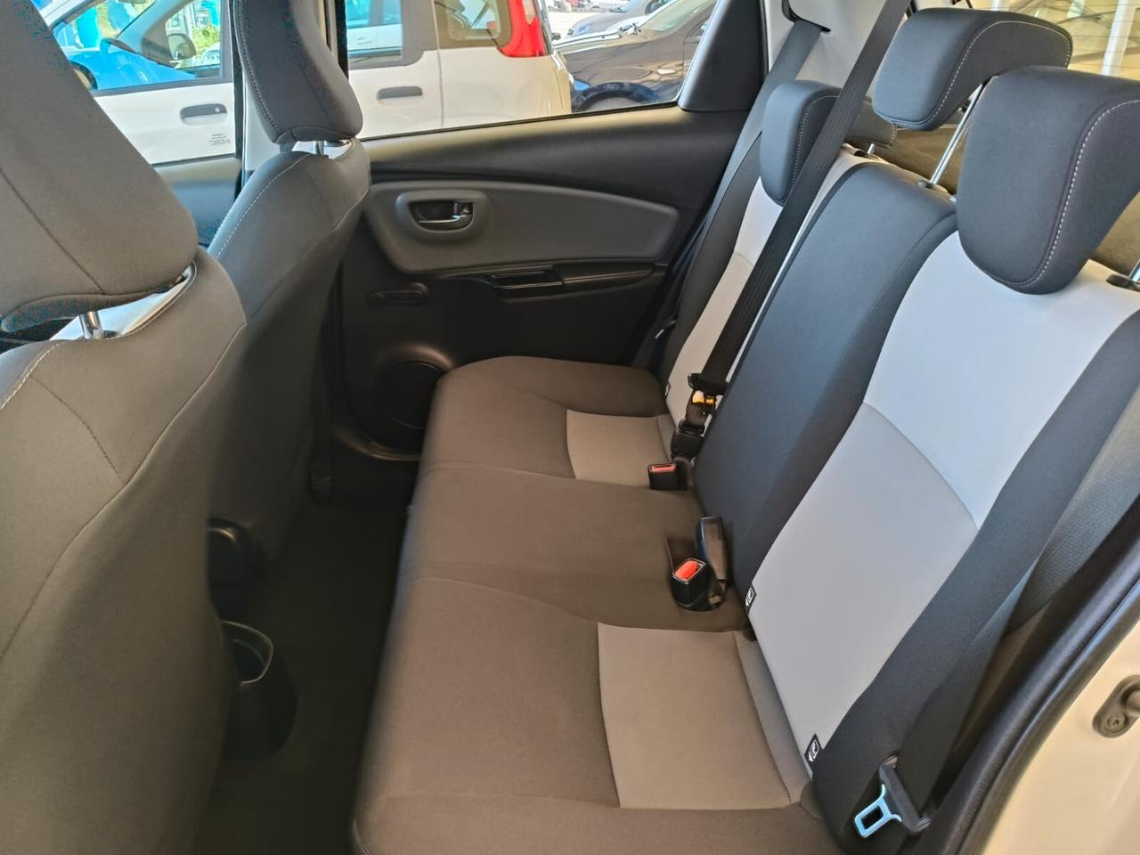 Toyota Yaris 1.0 5 porte Business