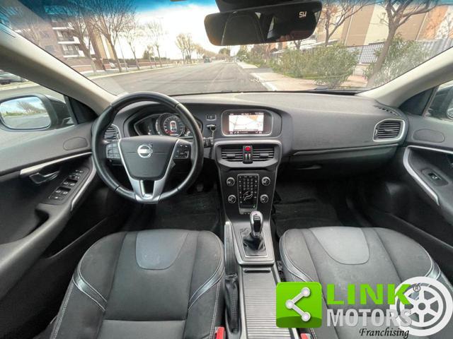 VOLVO V40 D2 Business Plus KIT DISTR SOST! TAGLIANDATA!