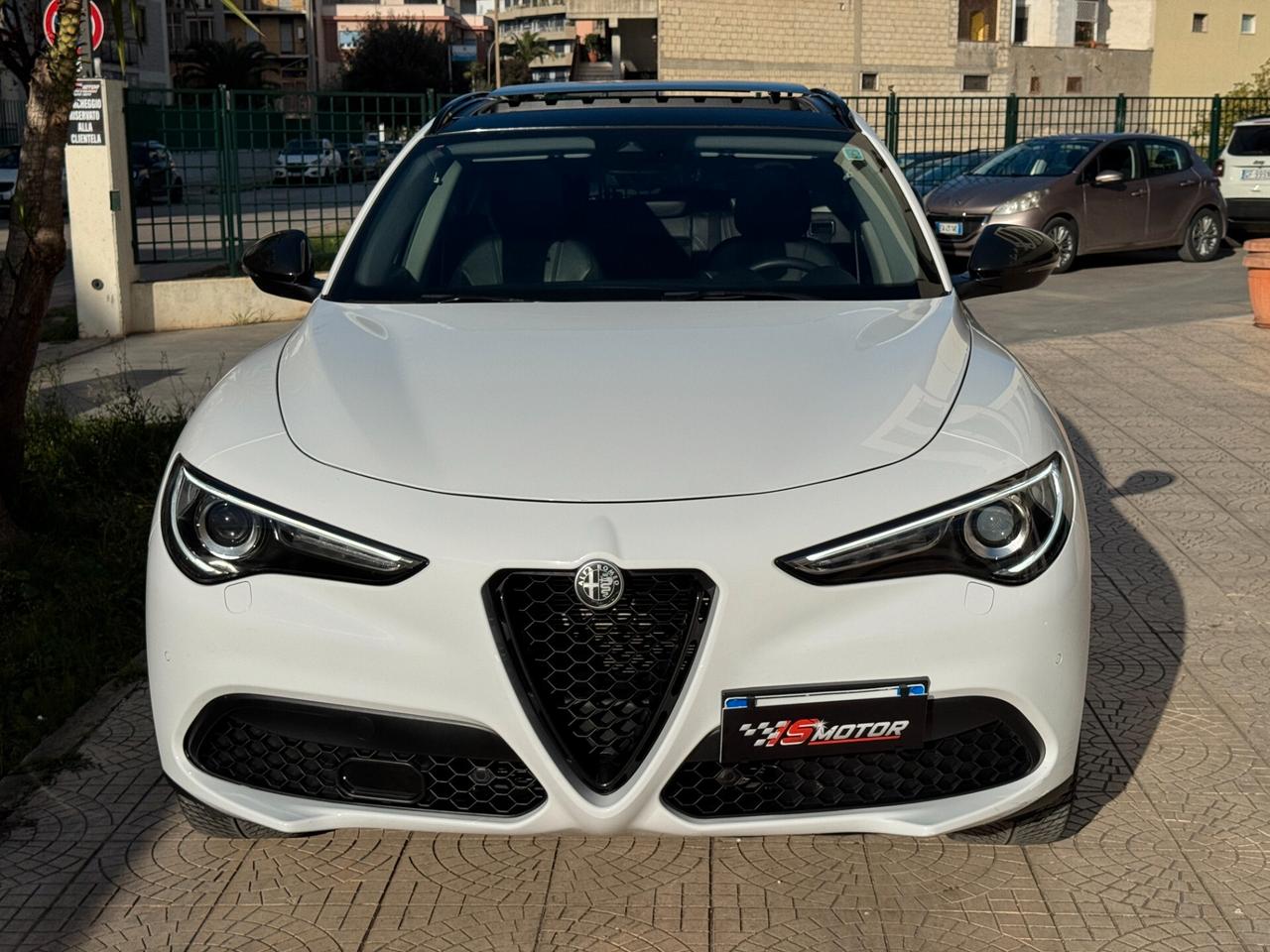 Alfa Romeo Stelvio 2.2 Turbodiesel 190 CV AT8 Q4 B-Tech