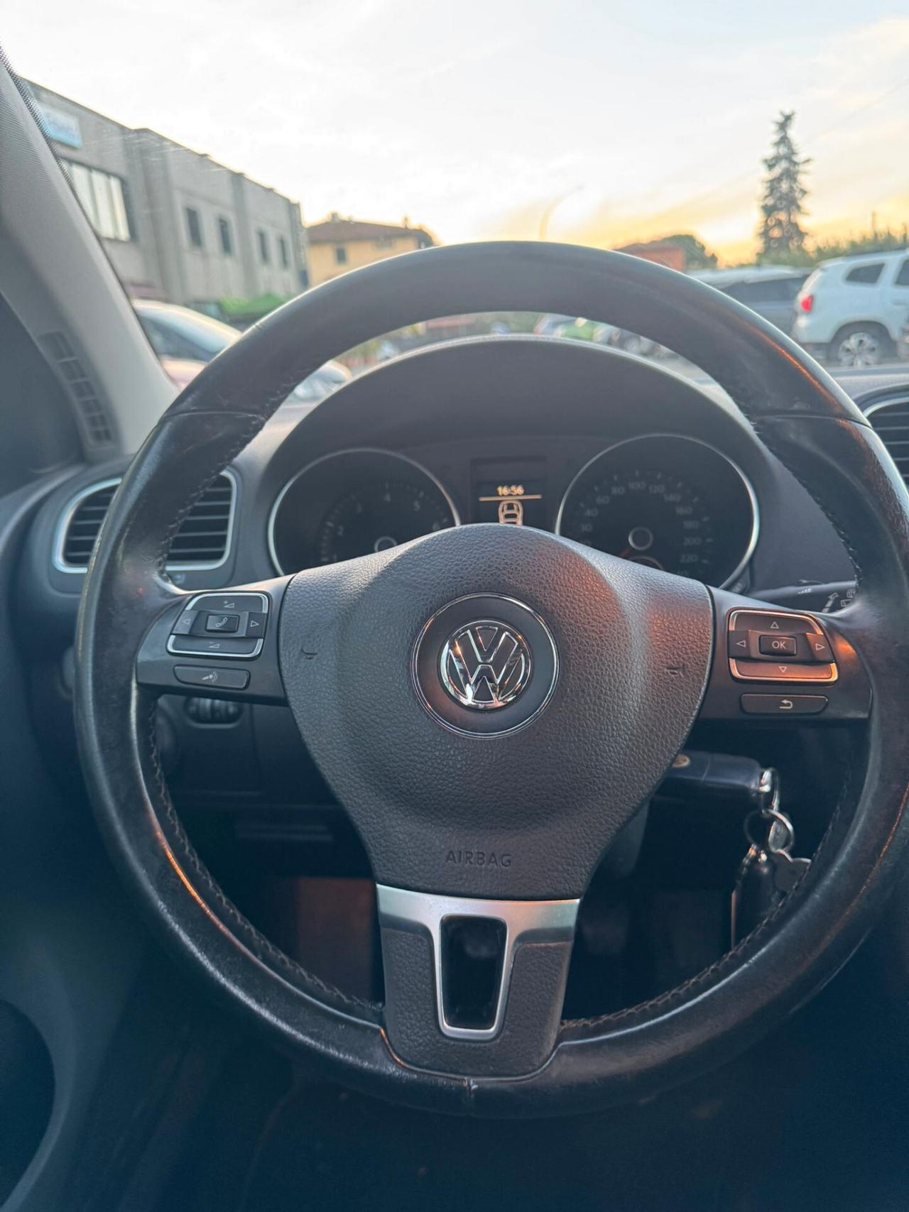 Volkswagen Golf 1.4 TSI 122CV 5p. Highline - ok neopatentato