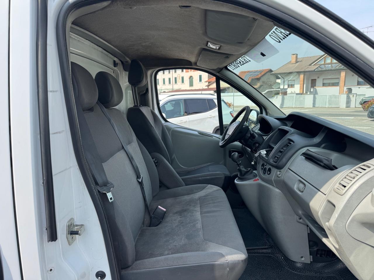 Renault Trafic T29 2.0dCi L2 H2 TETTO ALTO