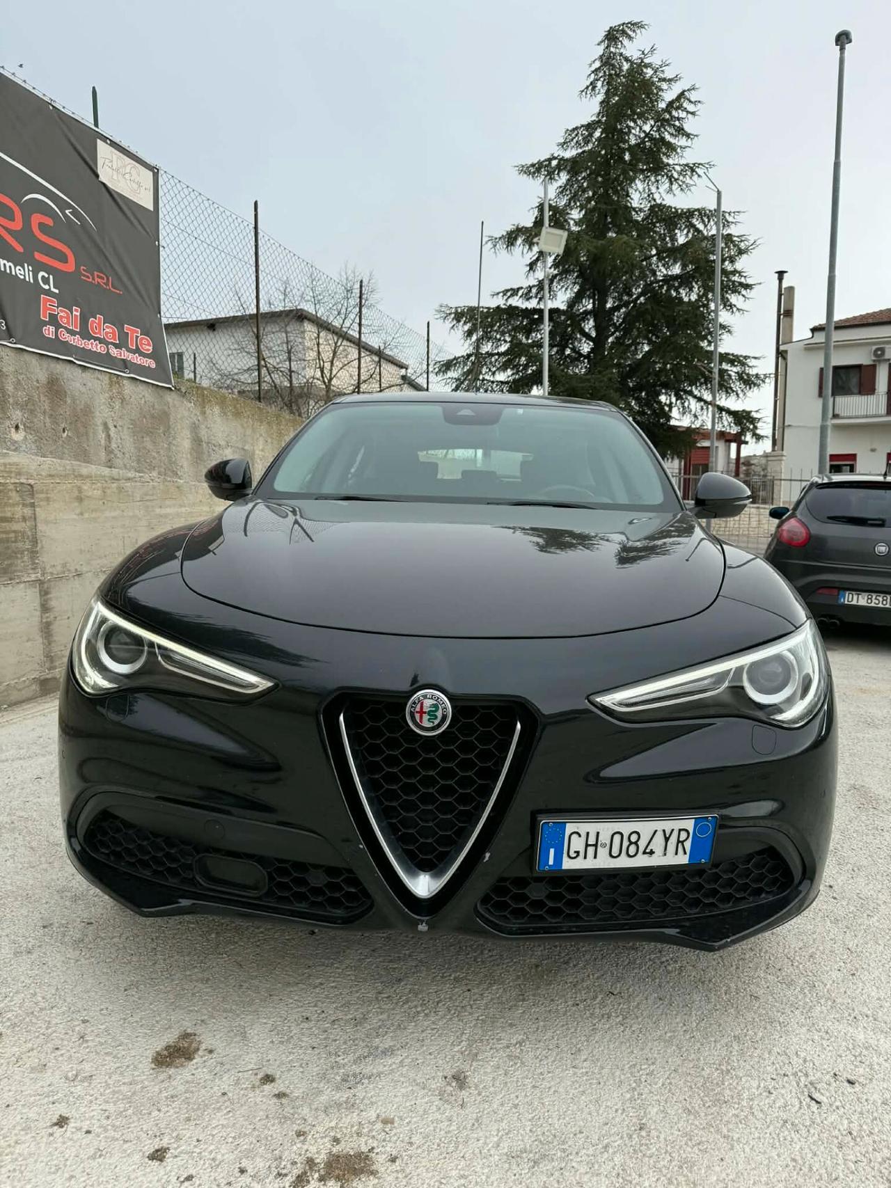 Alfa Romeo Stelvio 2.2 Turbodiesel 160 CV AT8 RWD Sprint