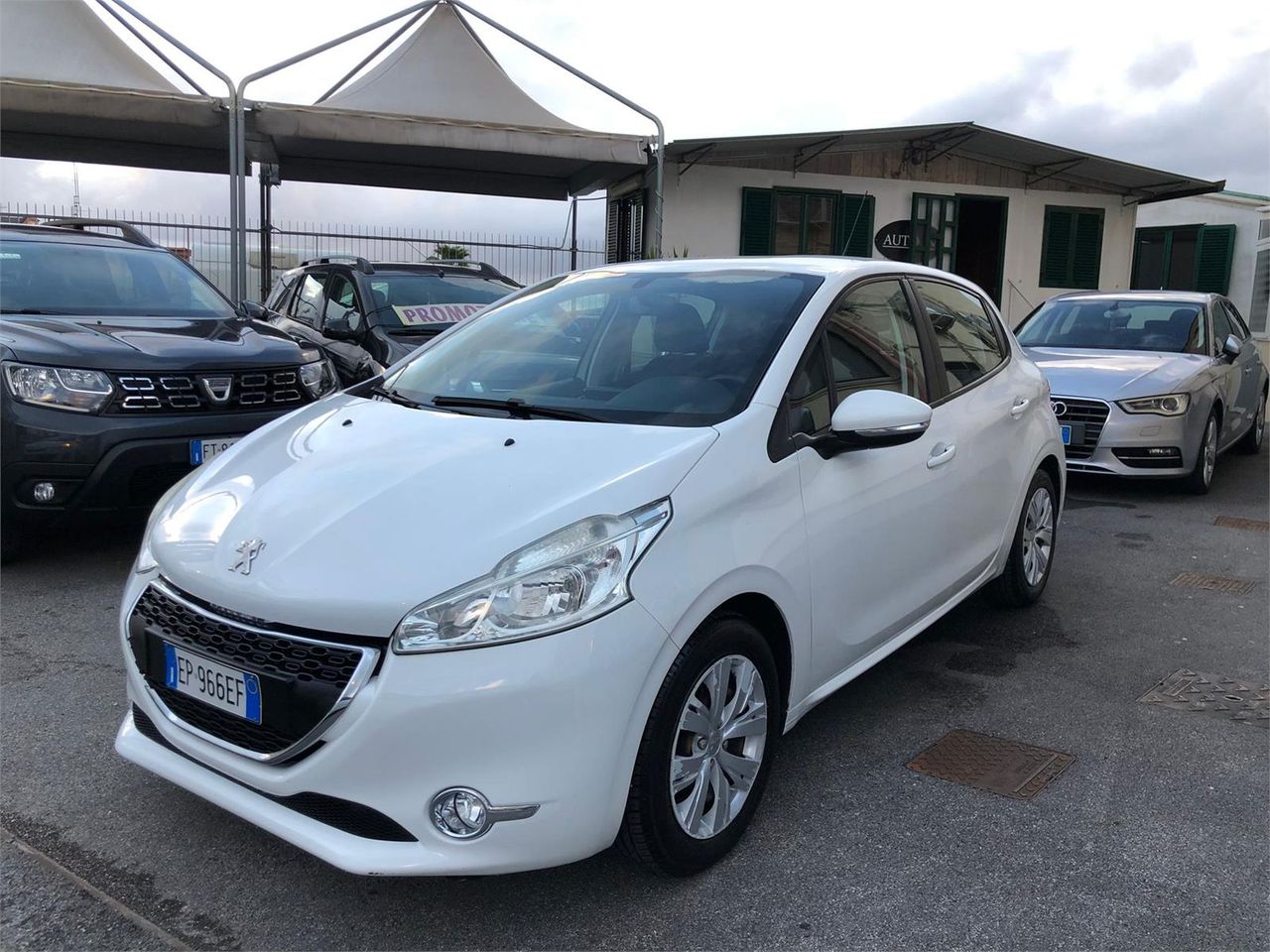 PEUGEOT 208 1200benzina