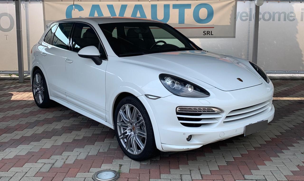 Porsche Cayenne Turbo versione limitata