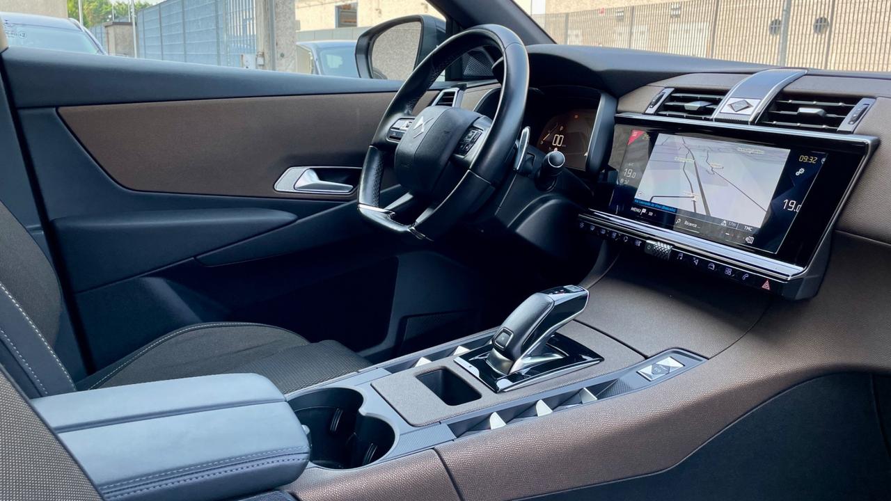 DS7 CROSSBACK GRAND CHIC 1.5 BLUEHDI 131CV - FULL LED, VIRTUAL COCKPIT, NEOPATENTATI