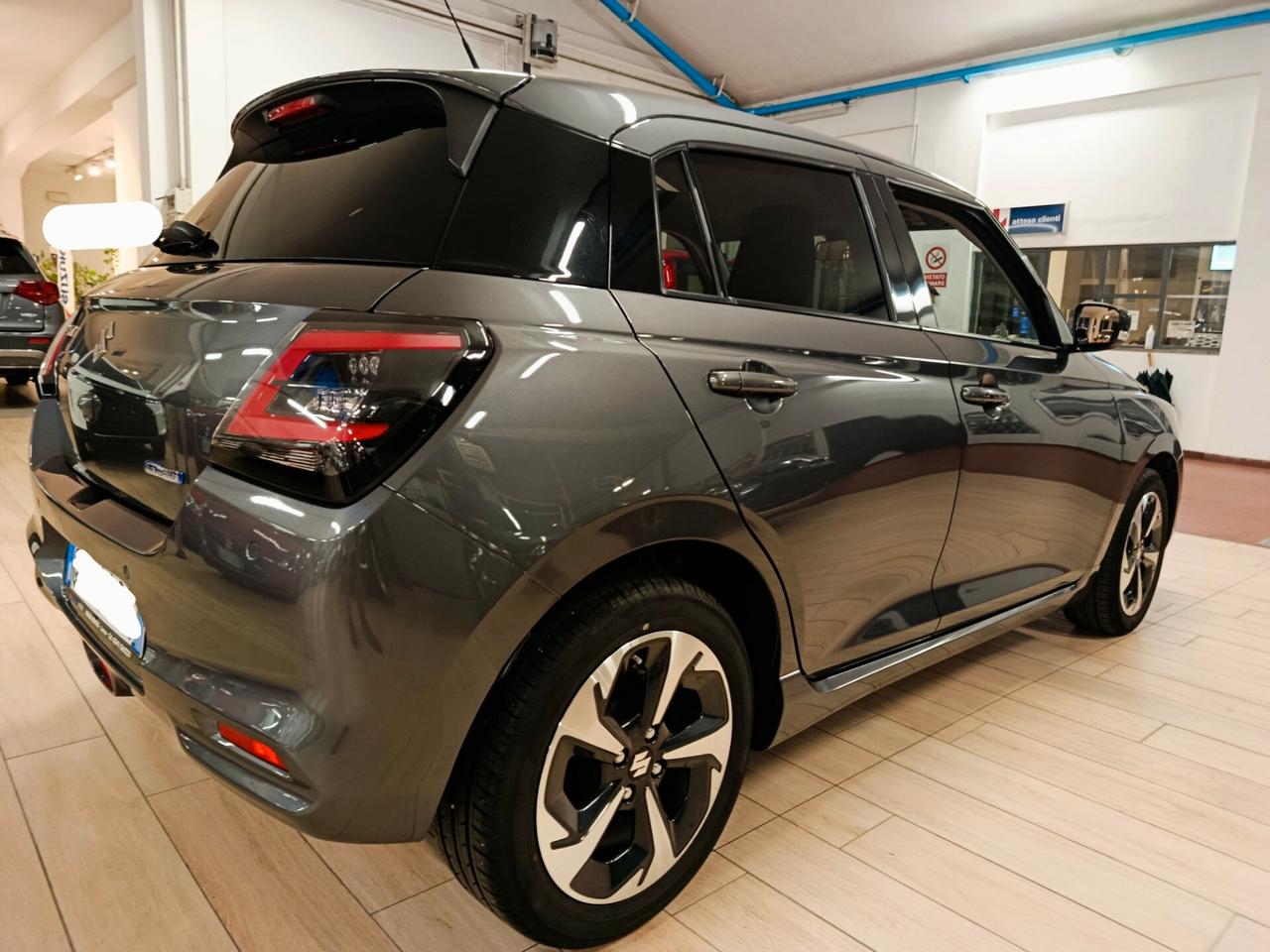 Suzuki Swift 1.2 Hybrid Top