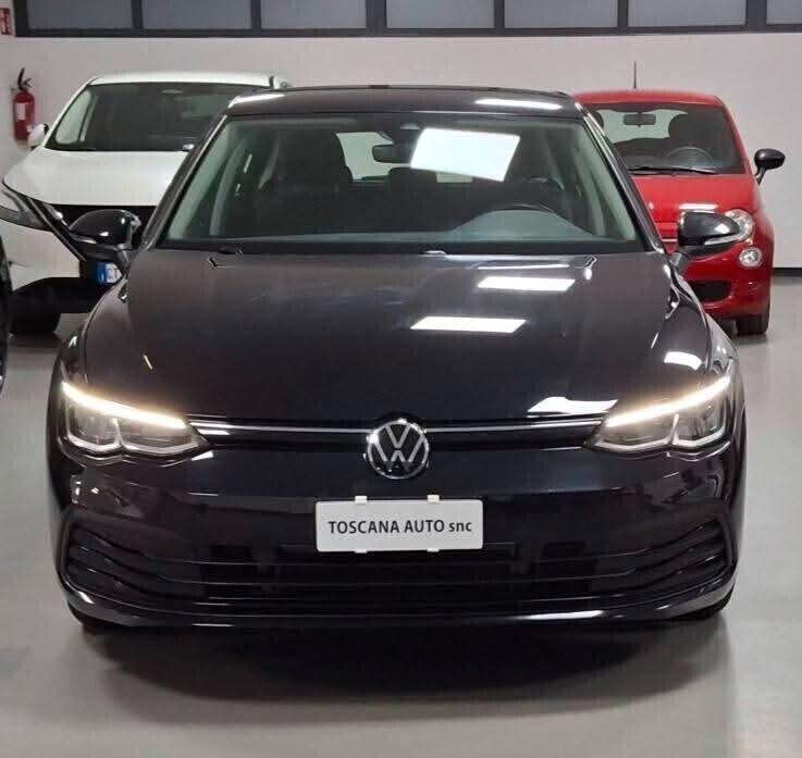 Volkswagen Golf 8 1.0 eTSI EVO DSG uniproprietario