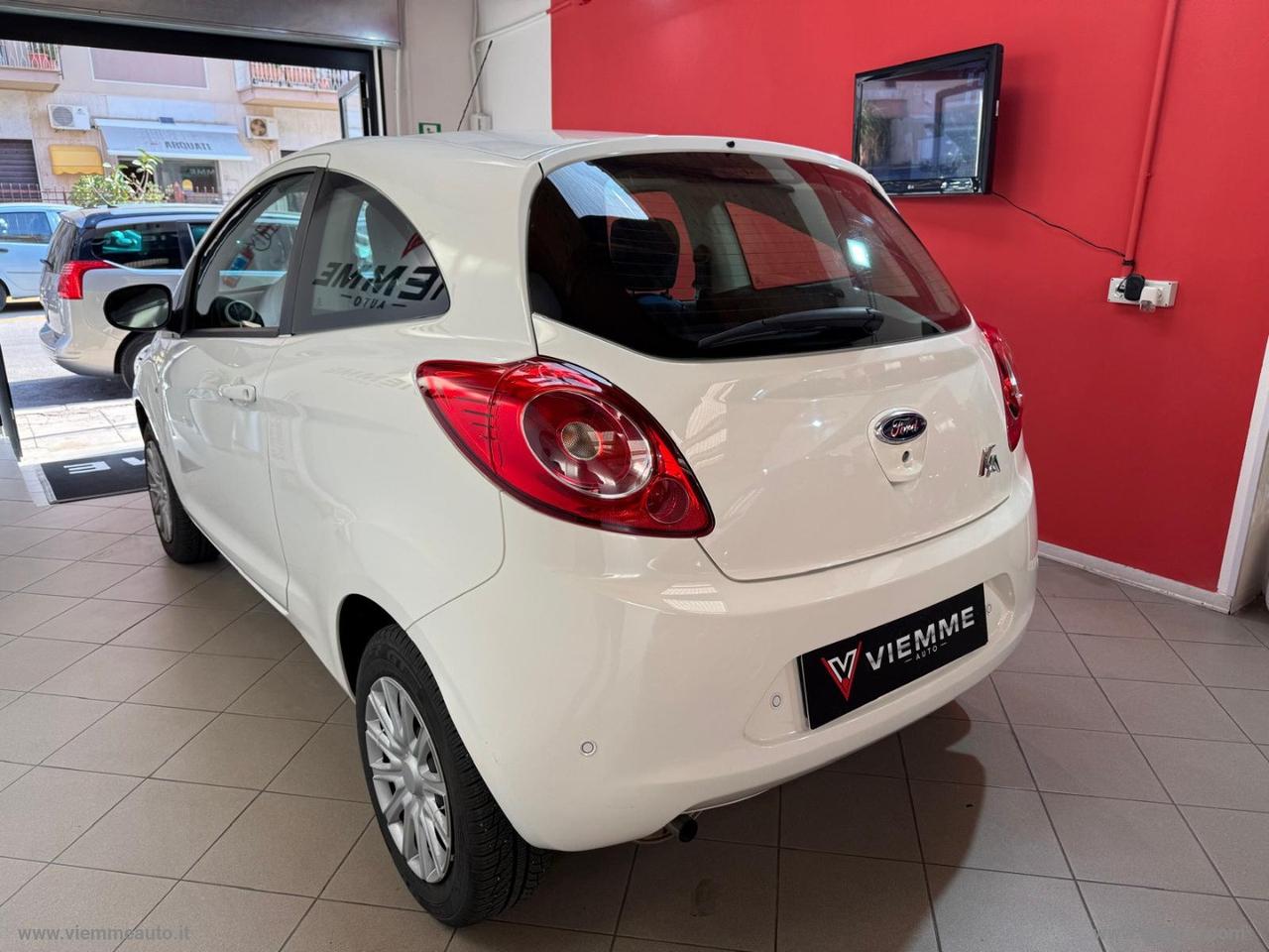 FORD Ka+ 1.2 8V 69 CV Titanium