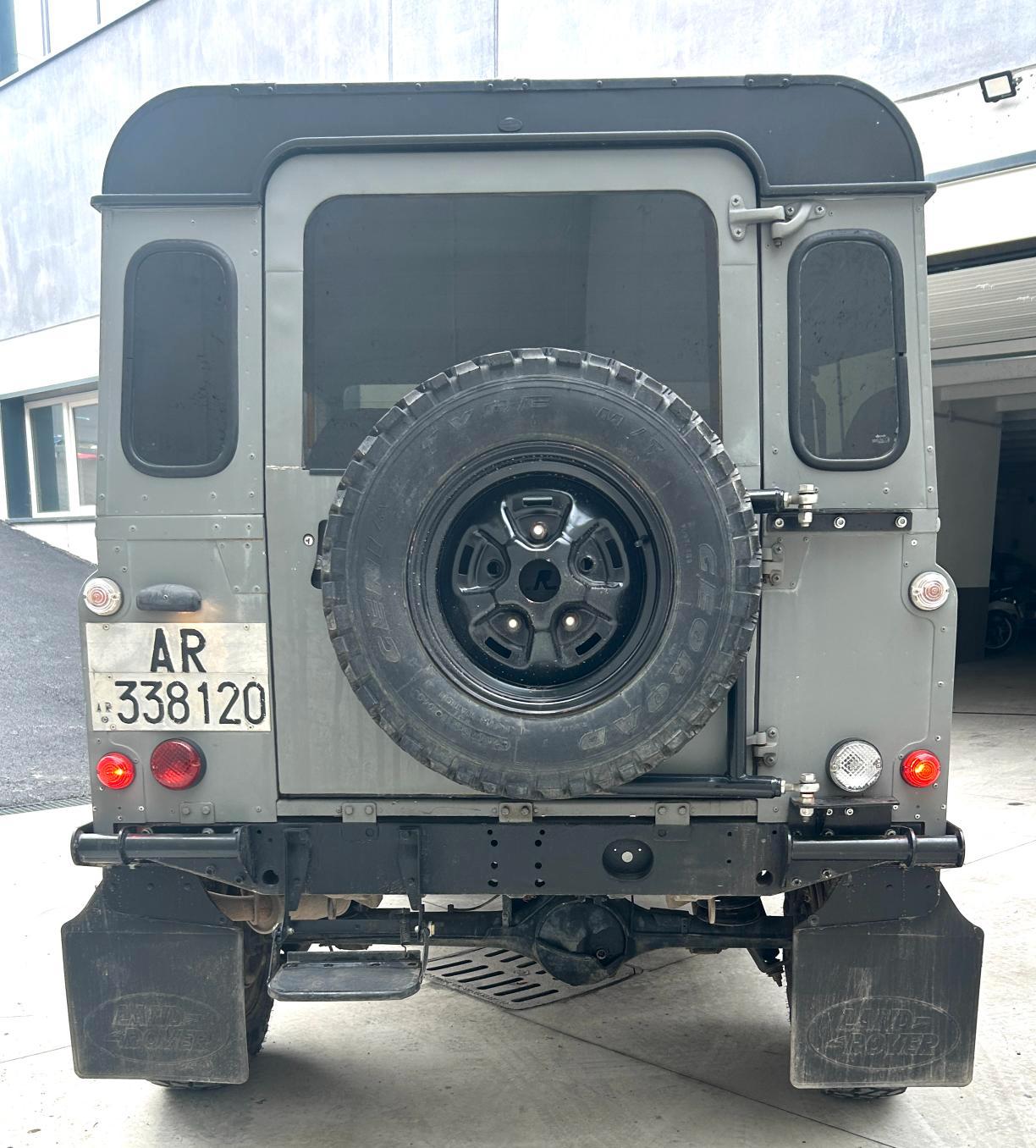 LAND ROVER 90 2.5 TDI 90 TDI AUTOCARRO 3 POSTI