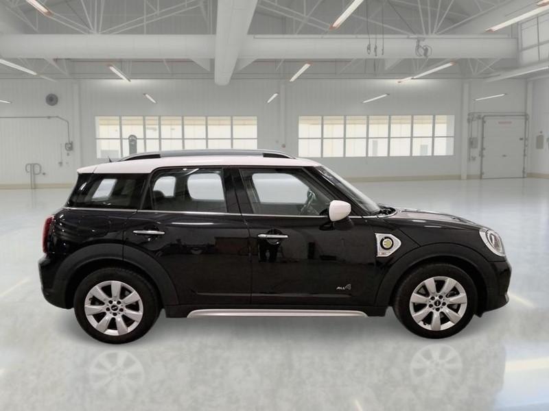 MINI COOPER SE COUNTRYMAN ALL4 BUSINESS AUTOM.