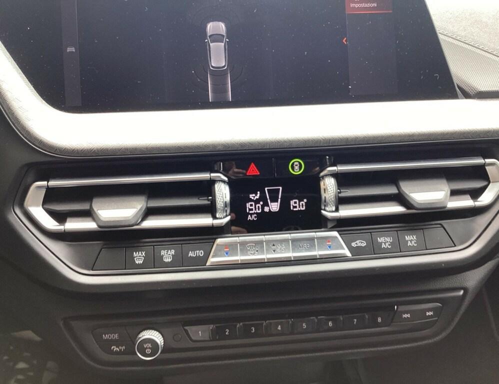 BMW Serie 1 5 Porte 120 d SCR Luxury xDrive Steptronic