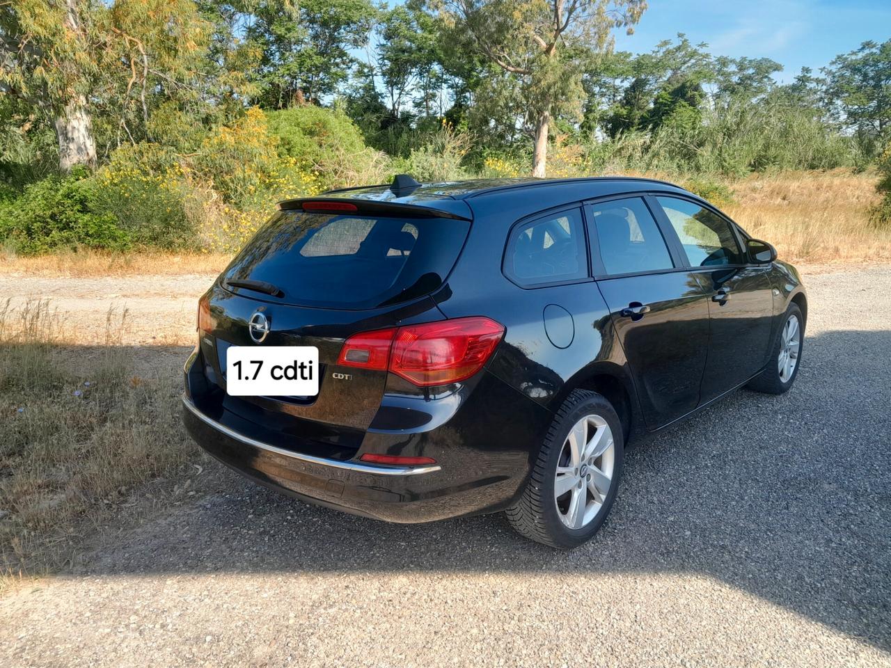 Opel Astra 1.7 CDTI 110CV Sports Tourer Cosmo