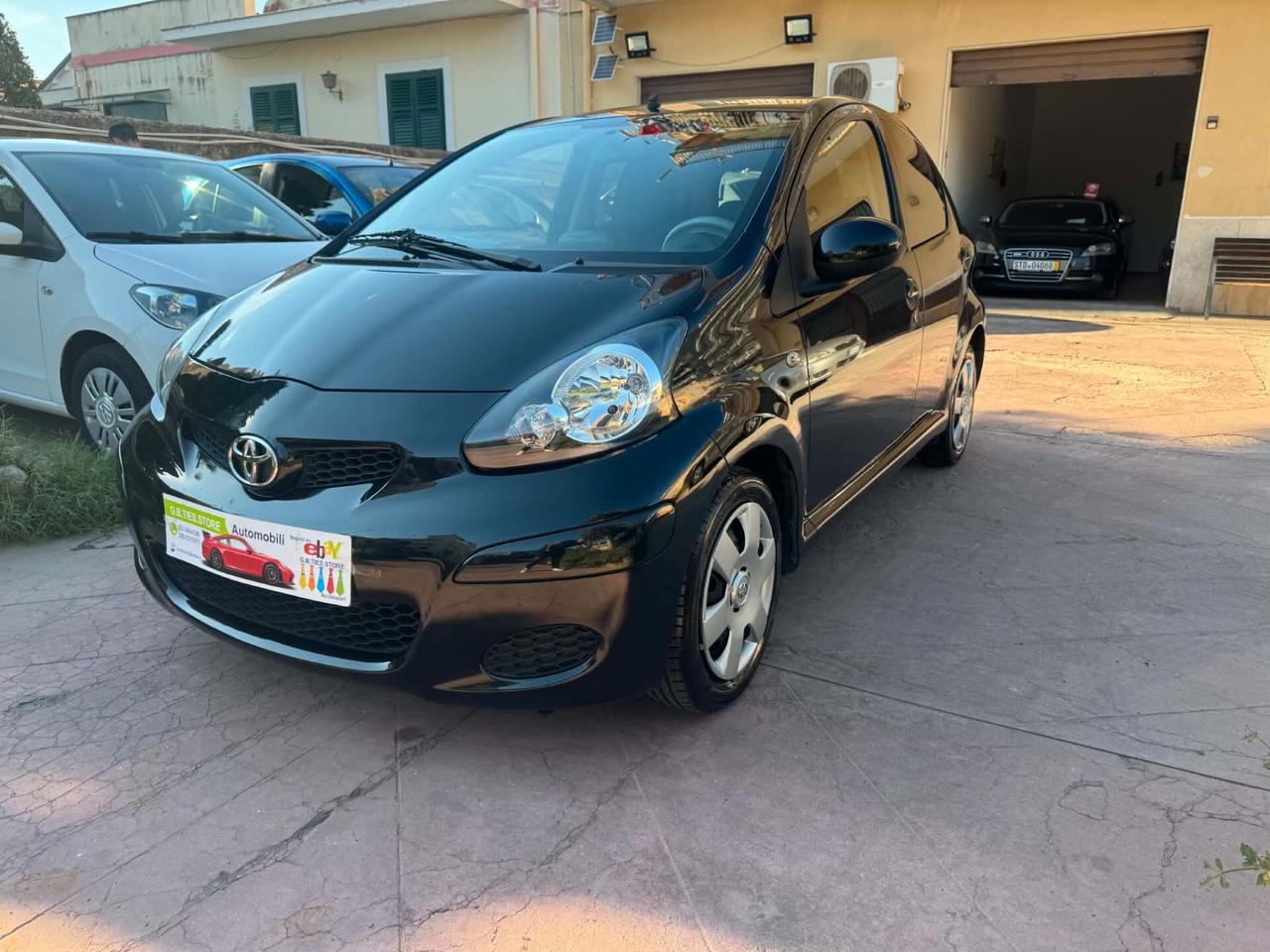 TOYOTA AYGO 1.0 68CV 2013 EURO 5 FULL BENZINA