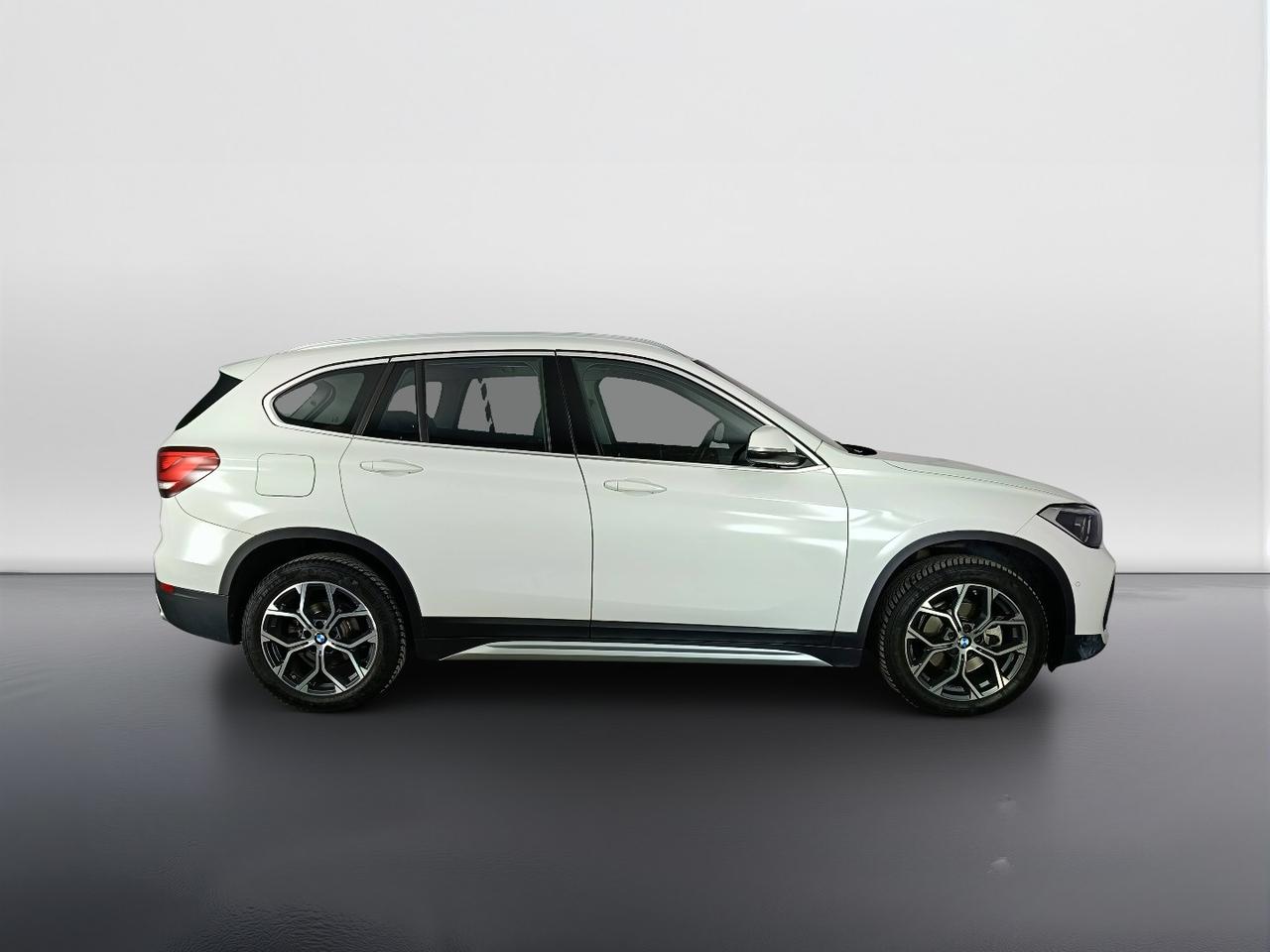 BMW X1 F48 2019 - X1 sdrive18d xLine Plus auto