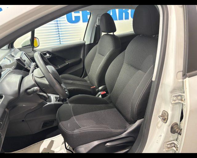PEUGEOT 208 5p 1.2 puretech Access 82cv