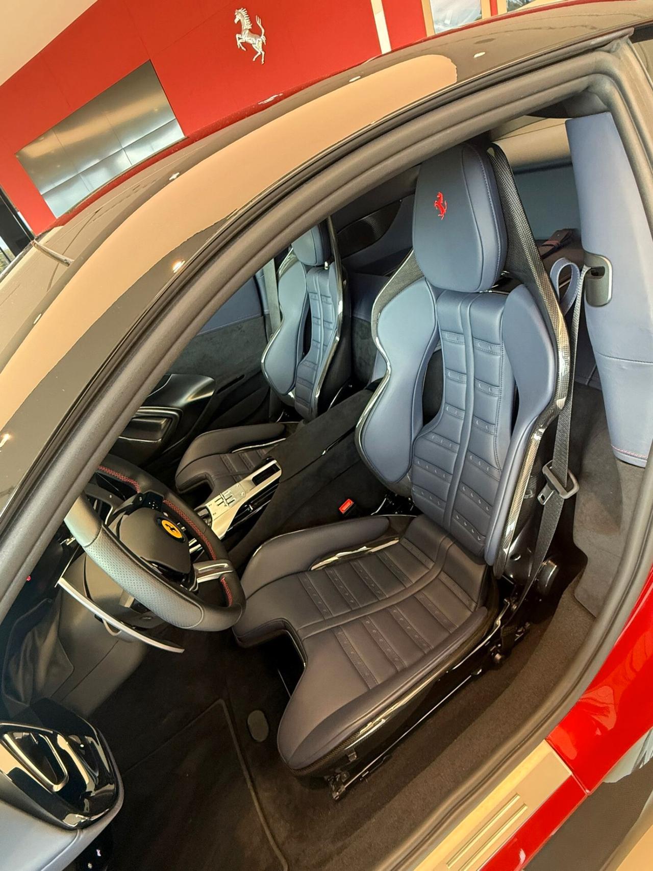 FERRARI 12CILINDRI DISPONIBILE DA SETTEMBRE 2025