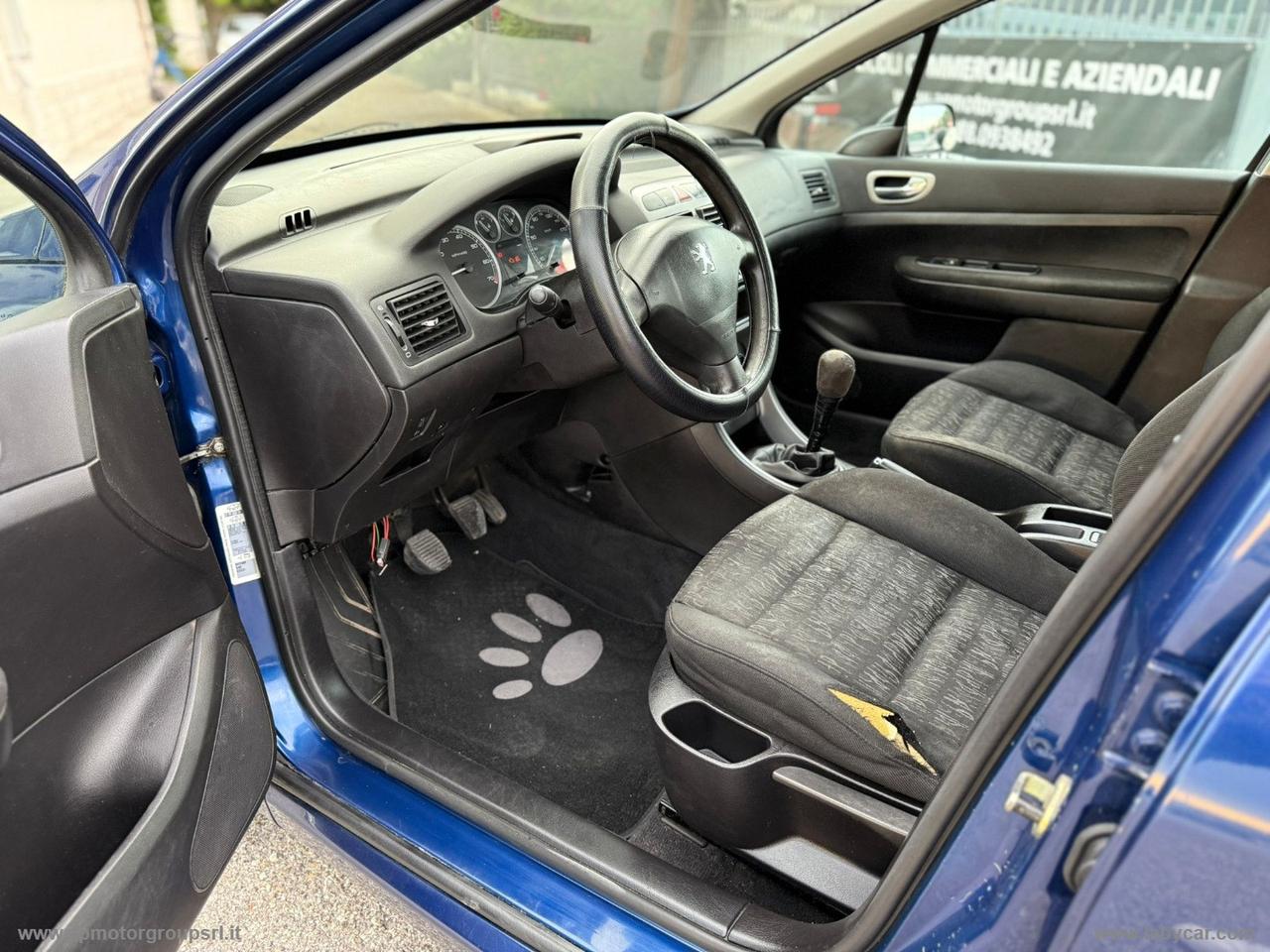 PEUGEOT 307 1.4 5p. XR