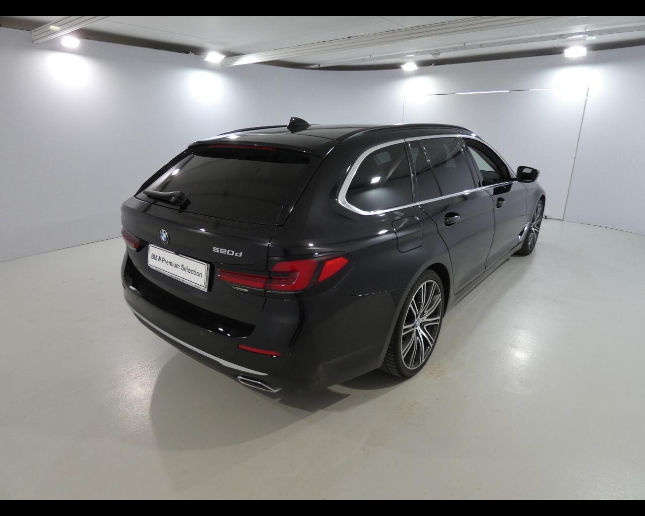 BMW Serie 5(G30/31/F90) - 520d 48V Touring Luxury