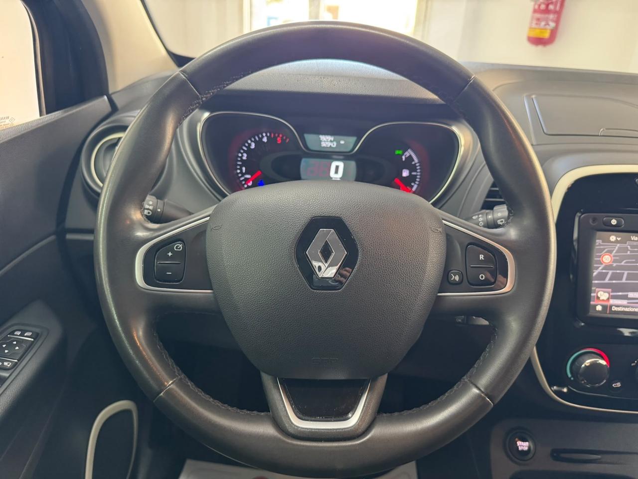 Renault Captur 1.500cc diesel/ 2017/ km 73mila