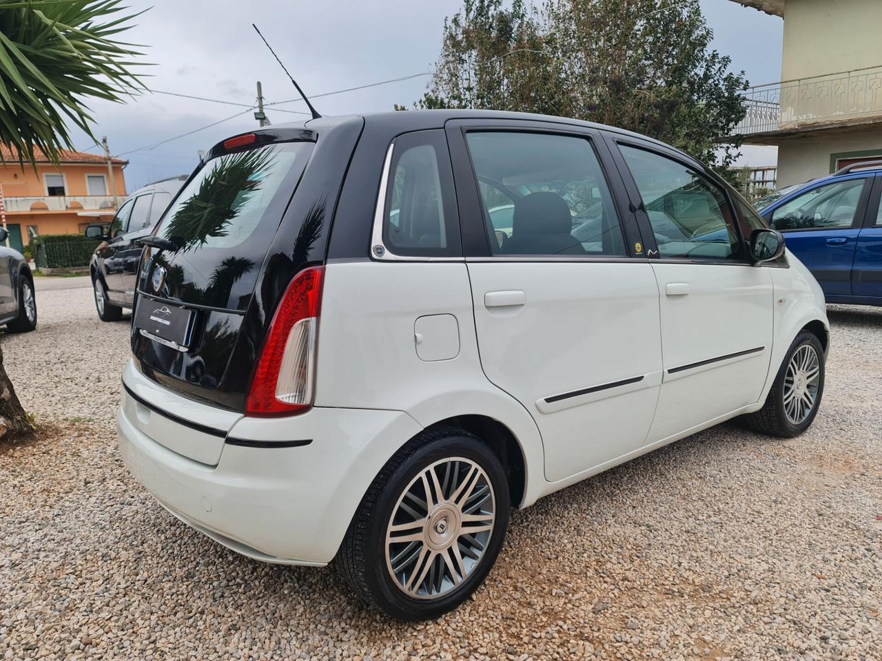 Lancia MUSA Bicolore gpl adatta a NEOPATENTATI