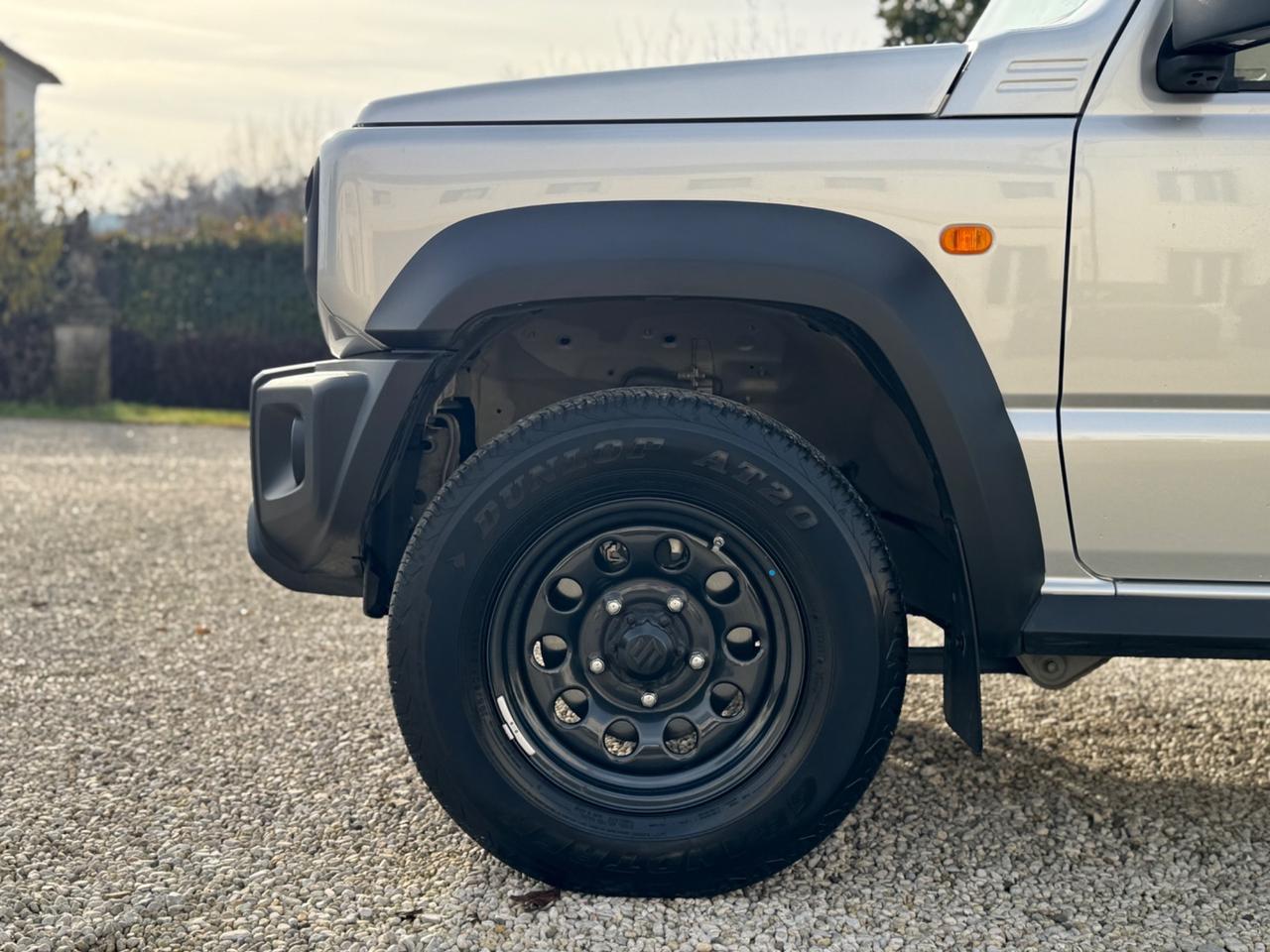 Suzuki Jimny 1.5 5MT PRO (N1)