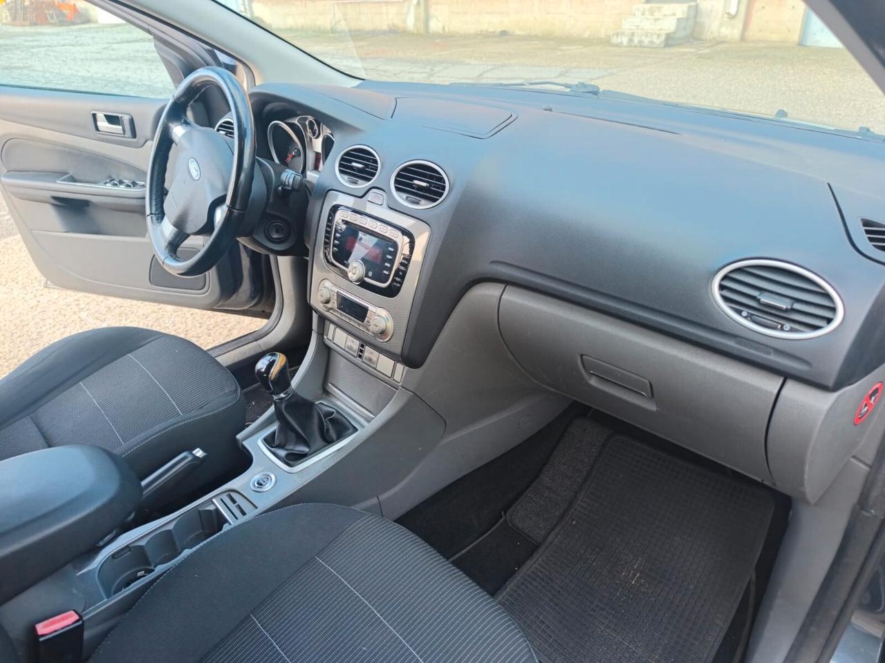 Ford Focus SW 2010----1.6 Diesel