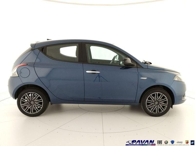 Lancia Ypsilon 1.0 FireFly 5 porte S&S Hybrid Gold
