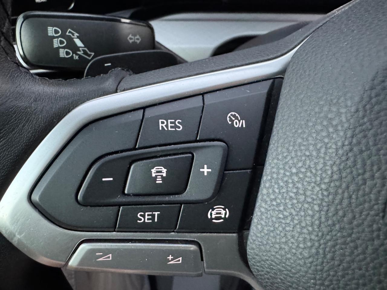 Volkswagen Golf 1.5 TGI 130Cv DSG Life