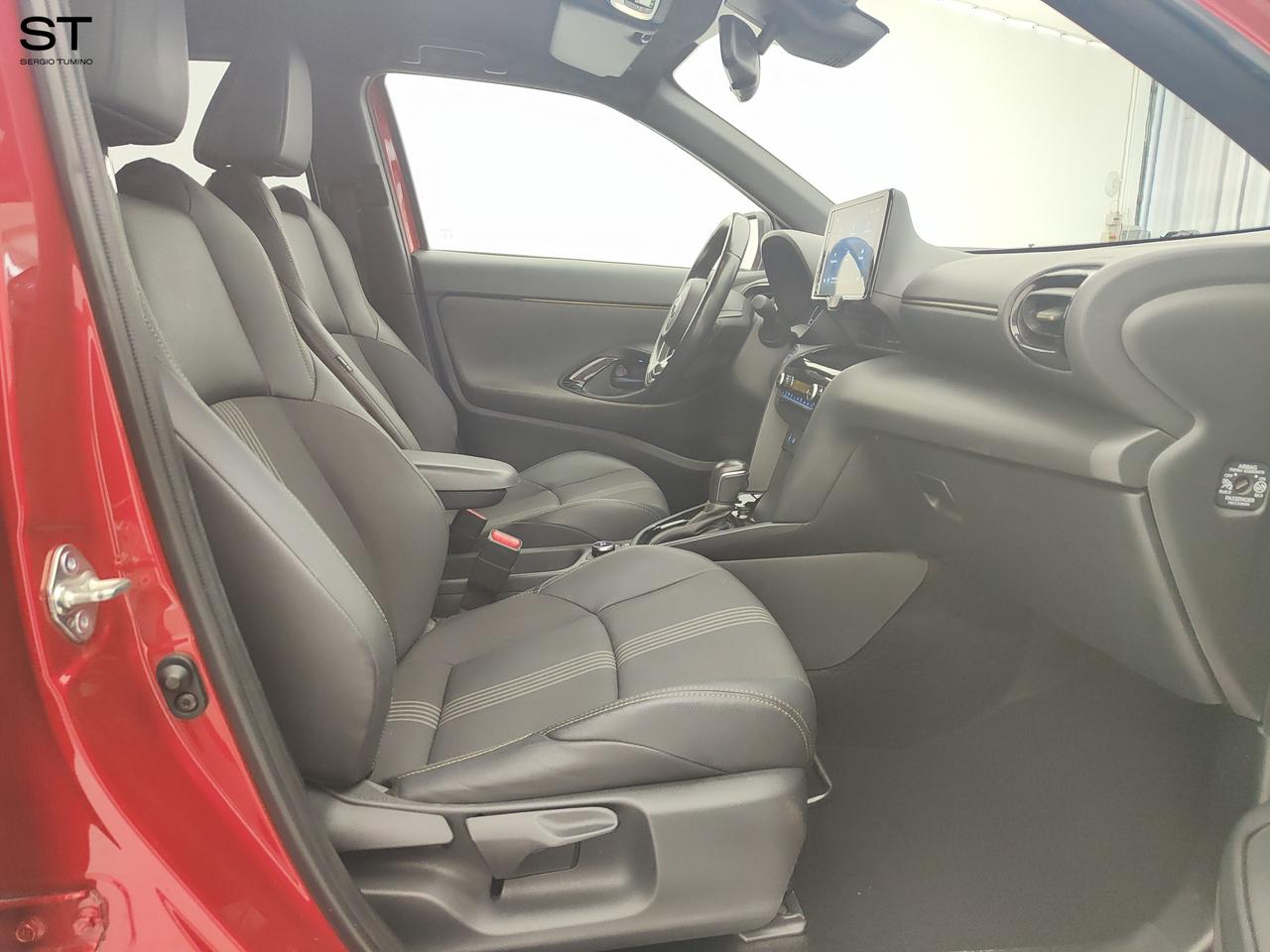 TOYOTA Yaris Cross - Yaris Cross 1.5 Hybrid 5p. E-CVT AWD-i Lounge