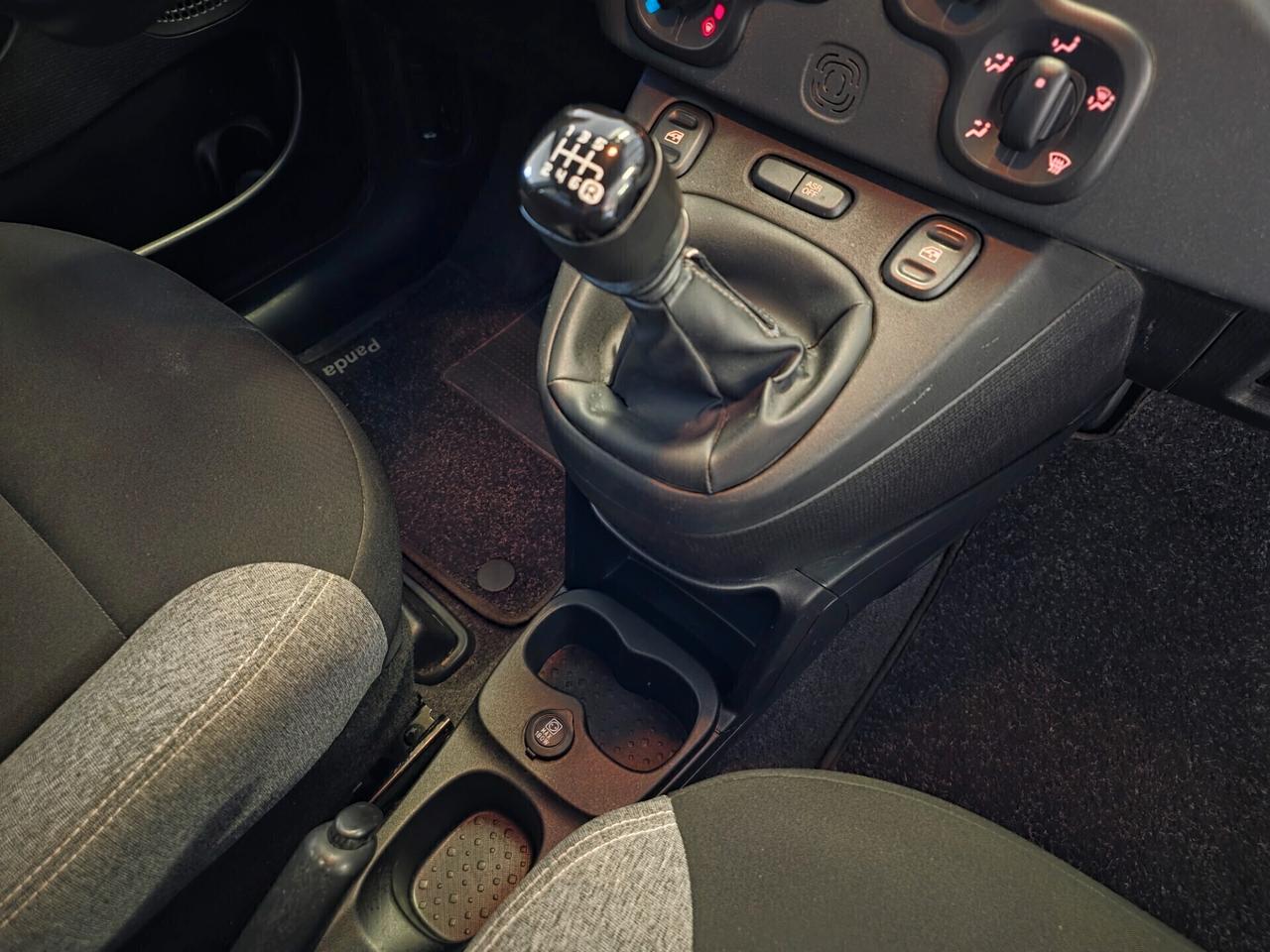 Fiat Panda 1.0 Hybrid Van 2 posti autocarro n1