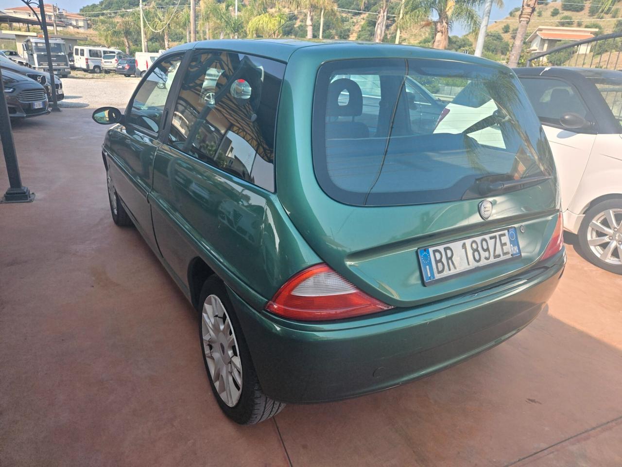 Lancia Y 1.2i 16V cat Elefantino Rosso