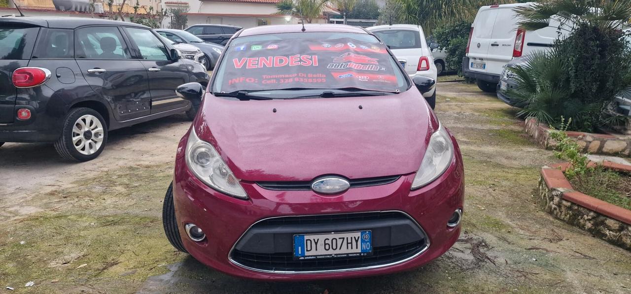 Ford Fiesta 1.4 5 porte Bz.- GPL Titanium