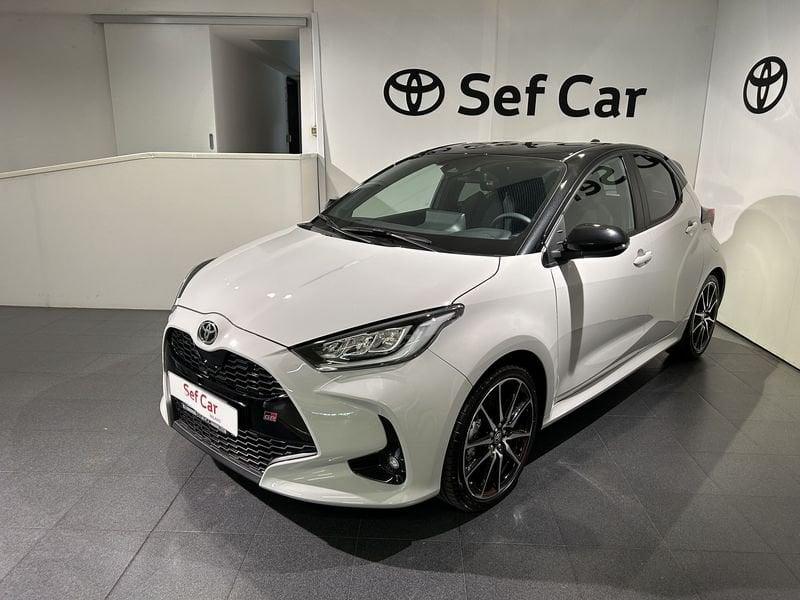 Toyota Yaris 1.5 Hybrid 5p. GR Sport KM 0