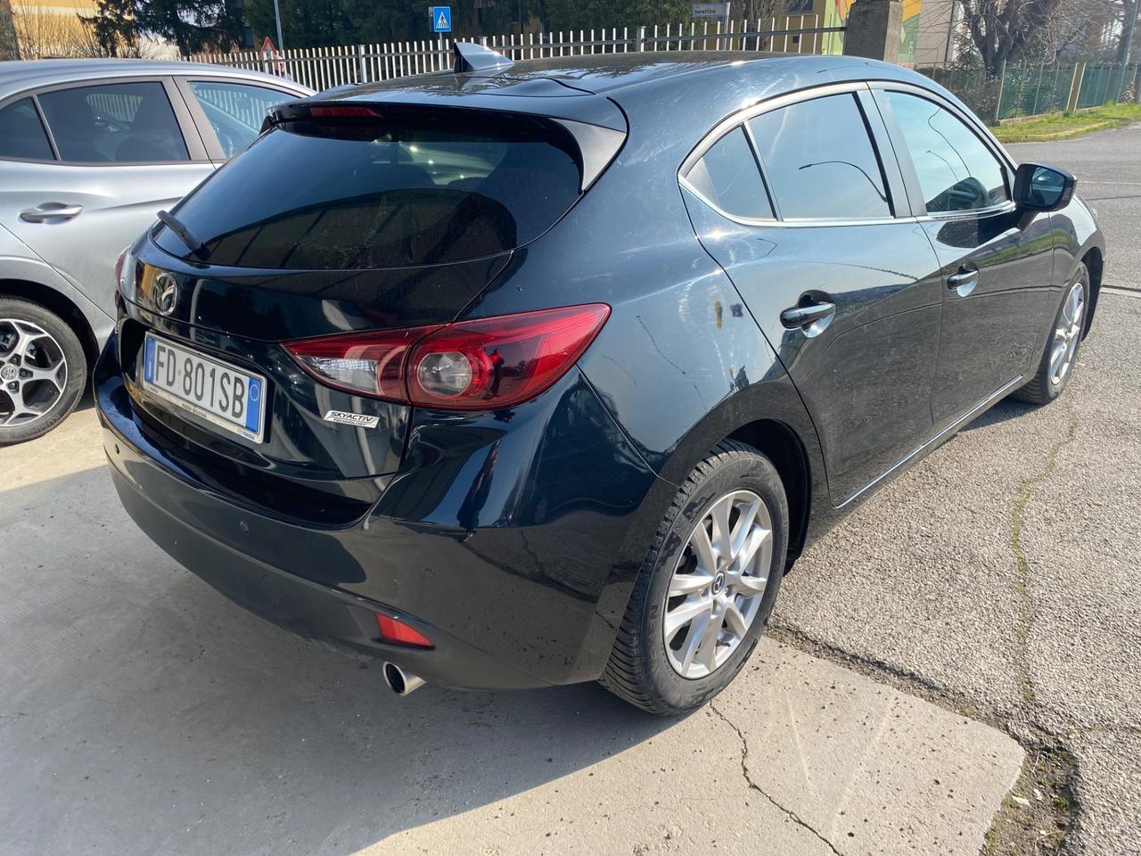 Mazda 3 Mazda3 2.2 Skyactiv-D Evolve