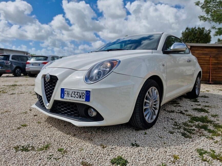 Alfa Romeo MiTo alfa romeo mito 77 cv gpl
