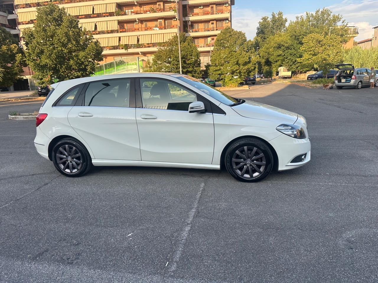 Mercedes-benz B 180 CDI Premium