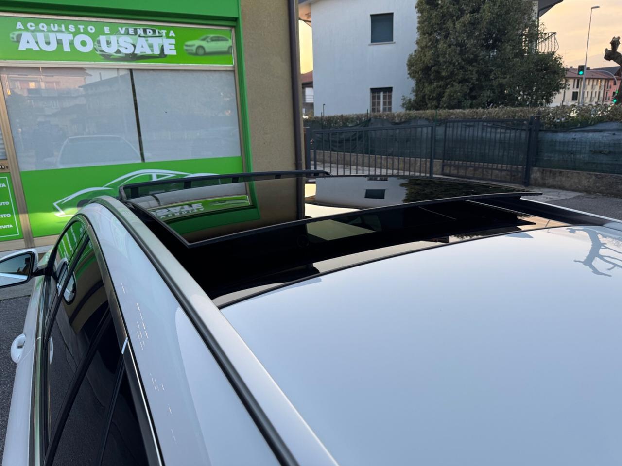 Mercedes-Benz E 350 4MATIC AIR-MATIC 258CV