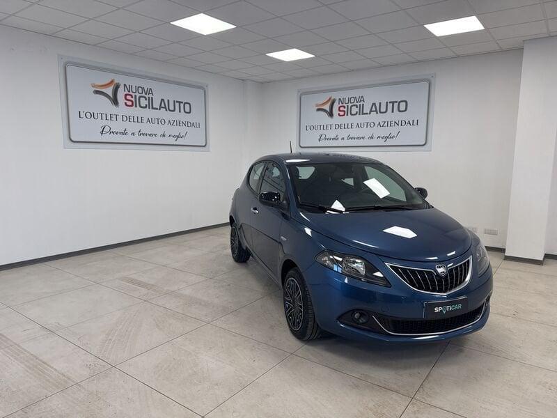 Lancia Ypsilon III 2021 1.0 firefly hybrid Gold s&s 70cv