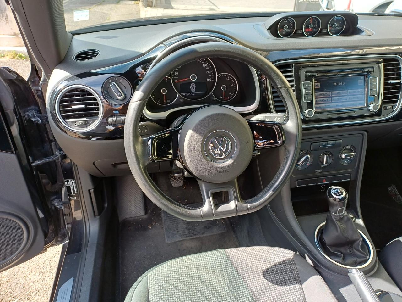 Volkswagen Maggiolino 1.6 TDI Design