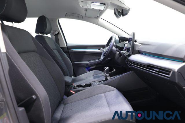 VOLKSWAGEN Golf 2.0 TDI 115 CV SCR LIFE FARI LED