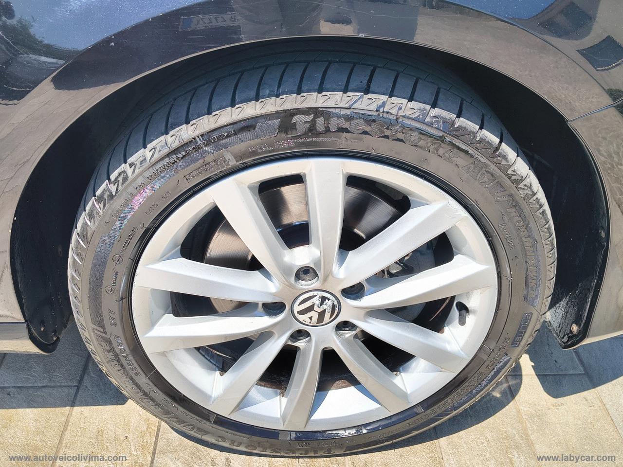 VOLKSWAGEN Passat Var. 2.0 TDI Highline BlueM.Tech