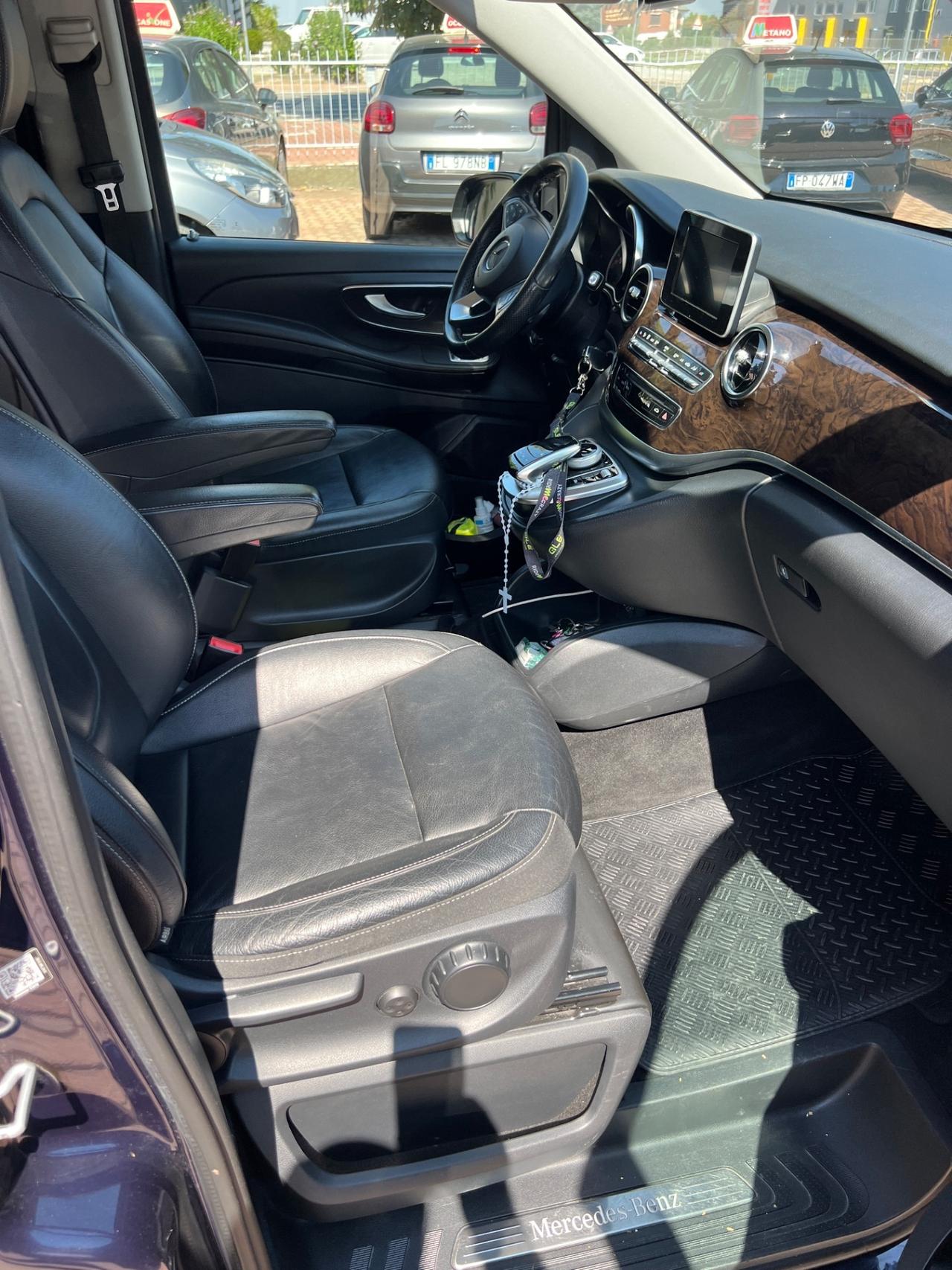 Mercedes-benz V 250 d Automatic Premium Long